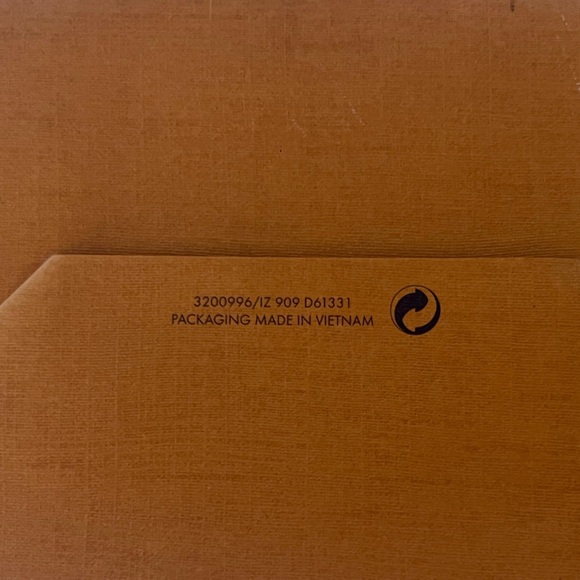 Louis Vuitton Merchandise Bag - Picture 5 of 8